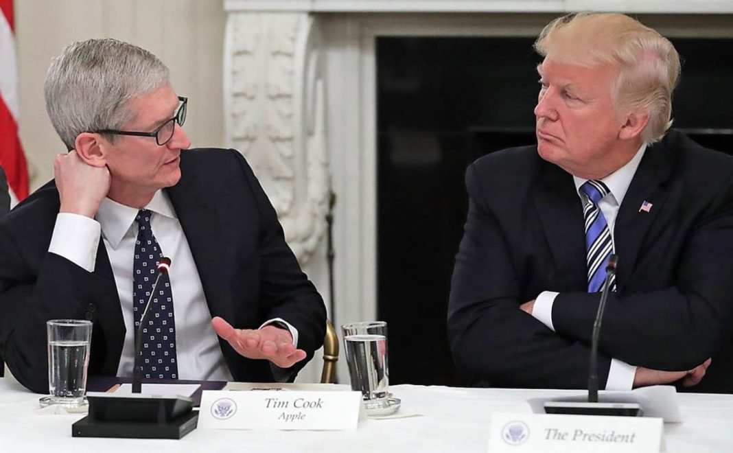 Donald Trump iPhone Yorumu: Home Tuşu Daha Başarılıydı Donald Trump iPhone Yorumu: Home Tuşu Daha Başarılıydı